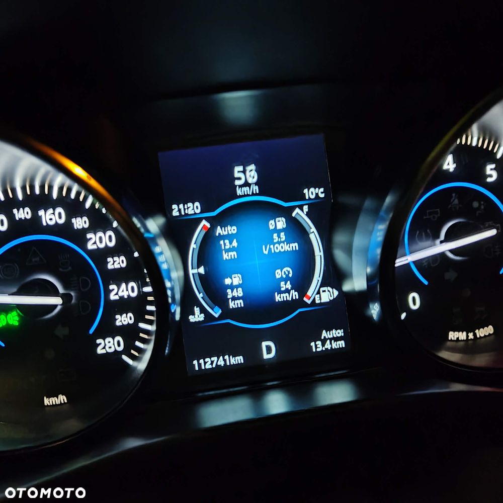 Jaguar XE 25t AWD Pure - 11