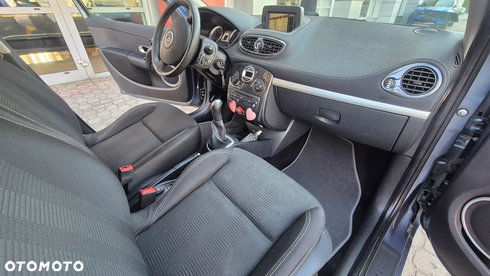 Renault Clio 1.2 16V TCE Dwudziestka - 13