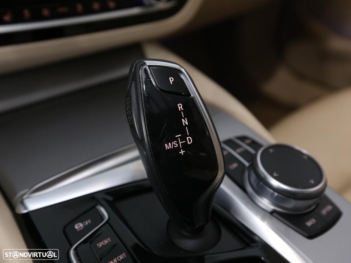 BMW 520 - 29