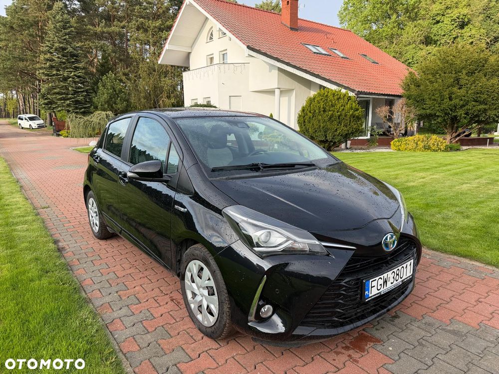 Toyota Yaris - 1