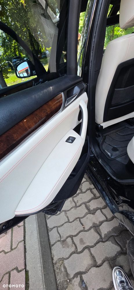 BMW X4 xDrive28i M Sport - 4
