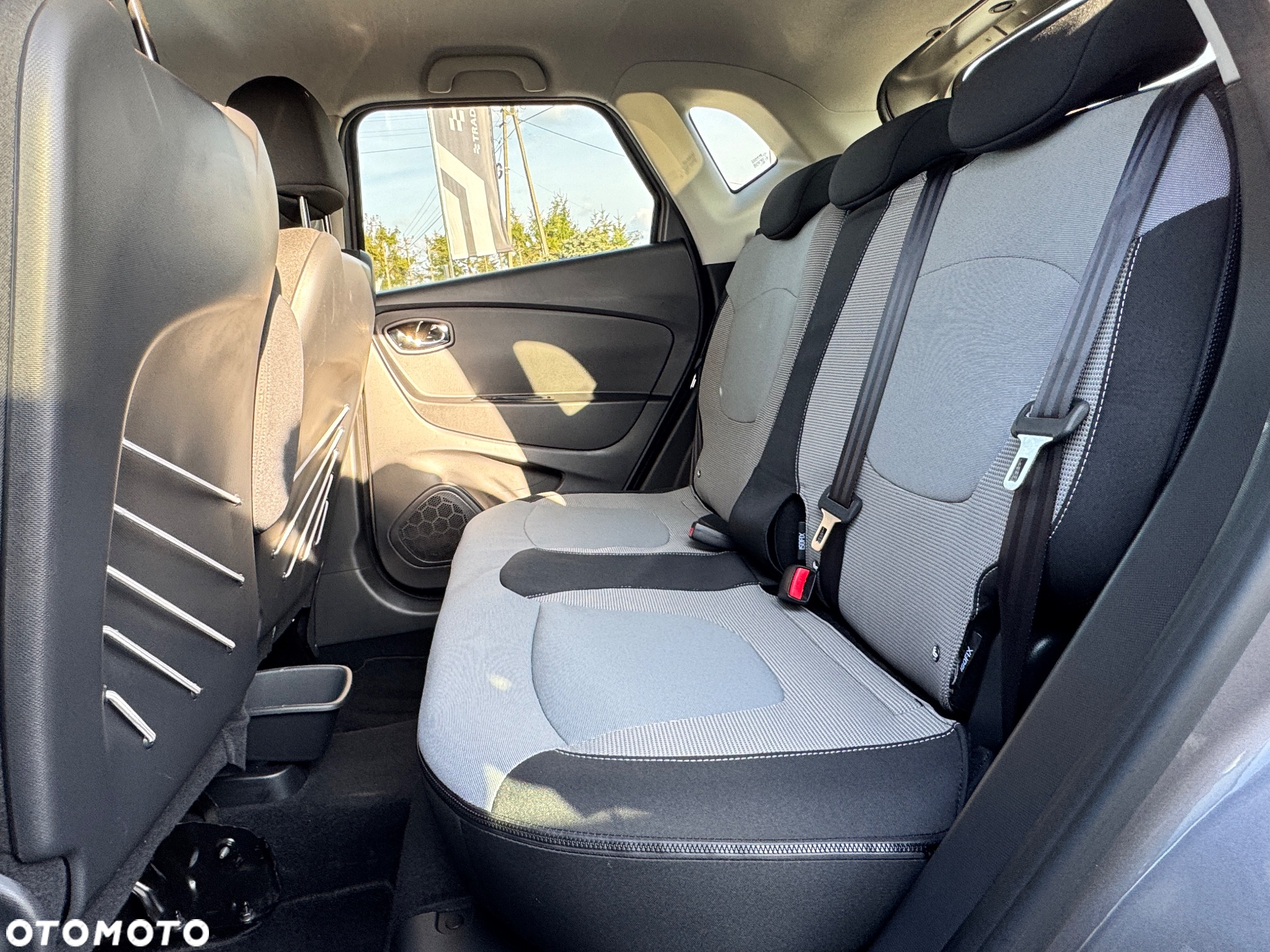 Renault Captur ENERGY TCe 90 Experience - 15