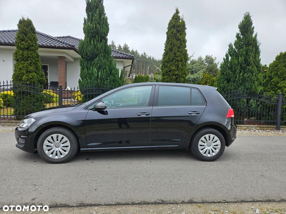 Volkswagen Golf 1.6 TDI BlueMotion Technology Comfortline - 4