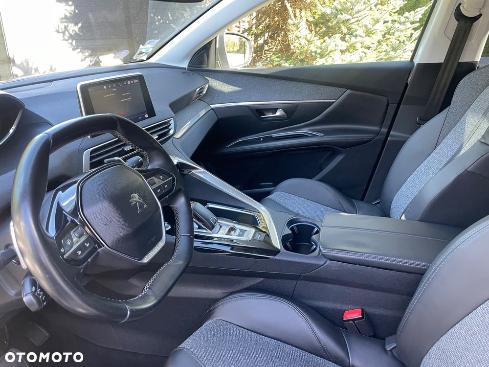 Peugeot 5008 1.5 BlueHDI Crossway S&S EAT8 - 22