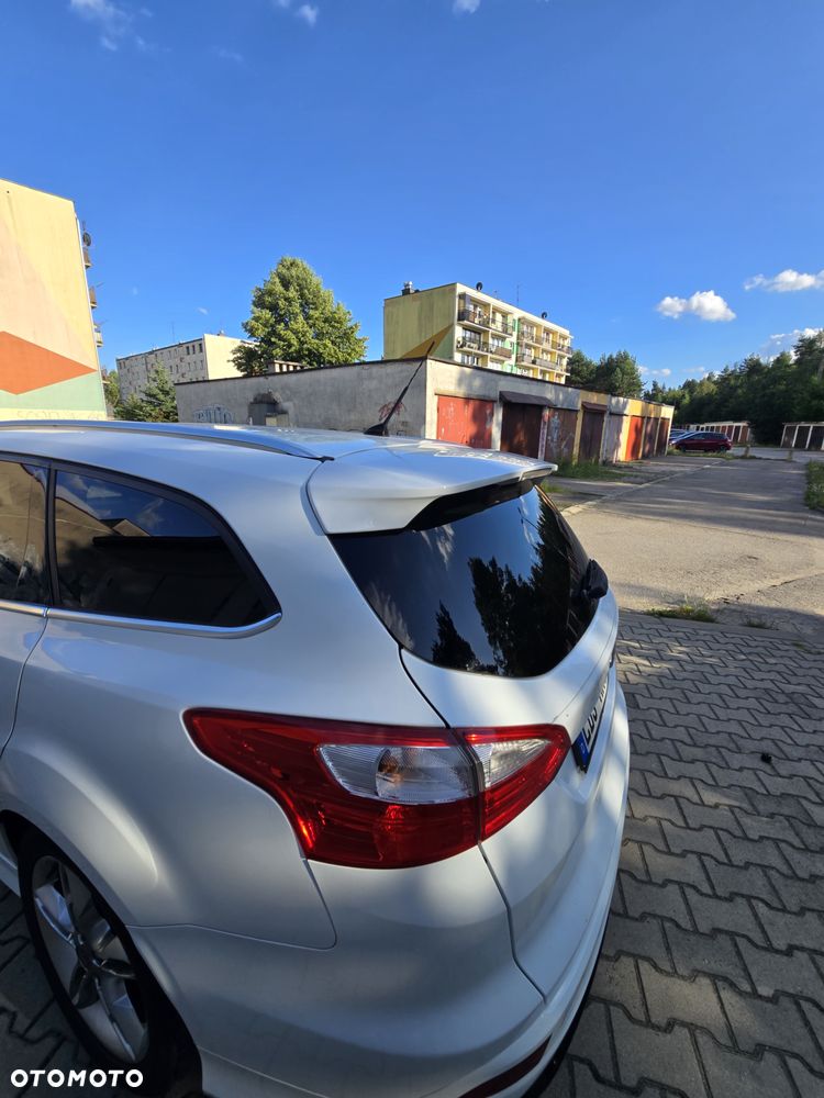 Ford Focus 1.6 EcoBoost Gold X (Trend) - 37