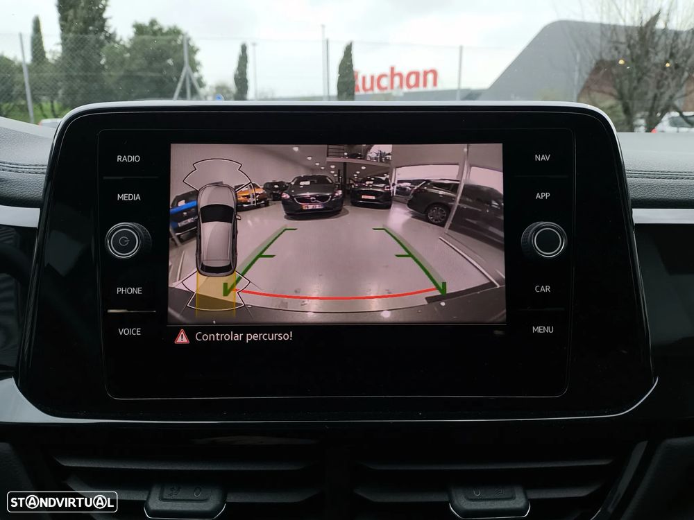 VW T-Roc 1.5 TSI Black Style DSG - 15