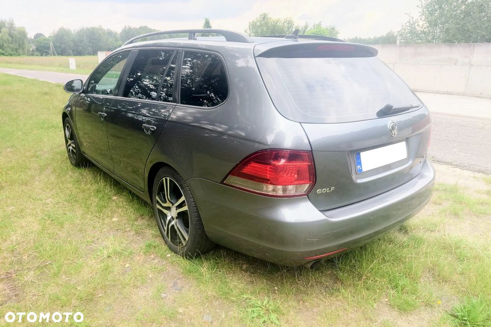 Volkswagen Golf 1.6 TDI DPF DSG Trendline - 4