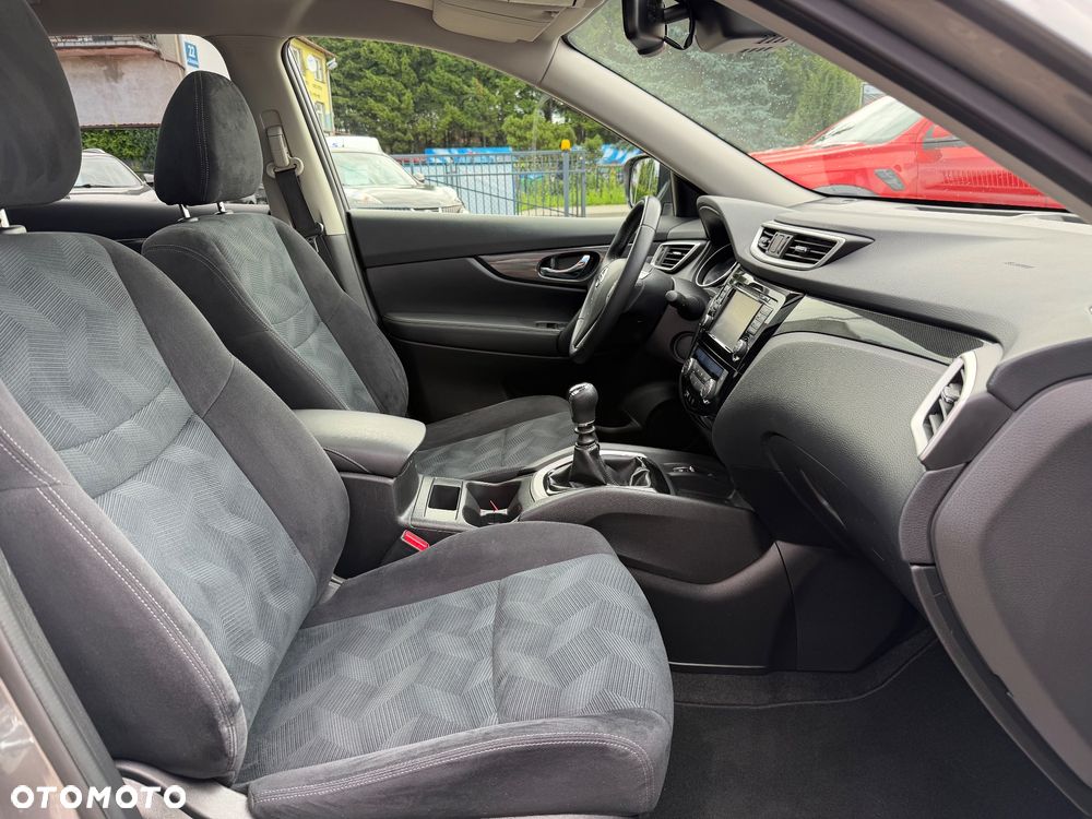 Nissan X-Trail - 10