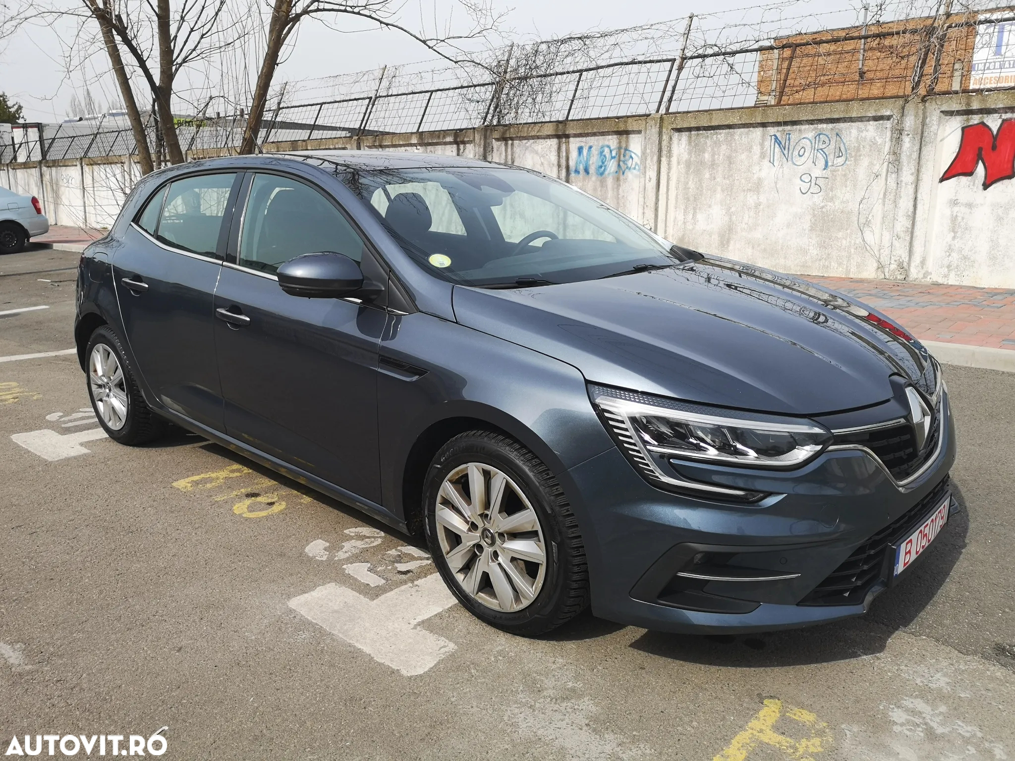 Renault Megane - 7