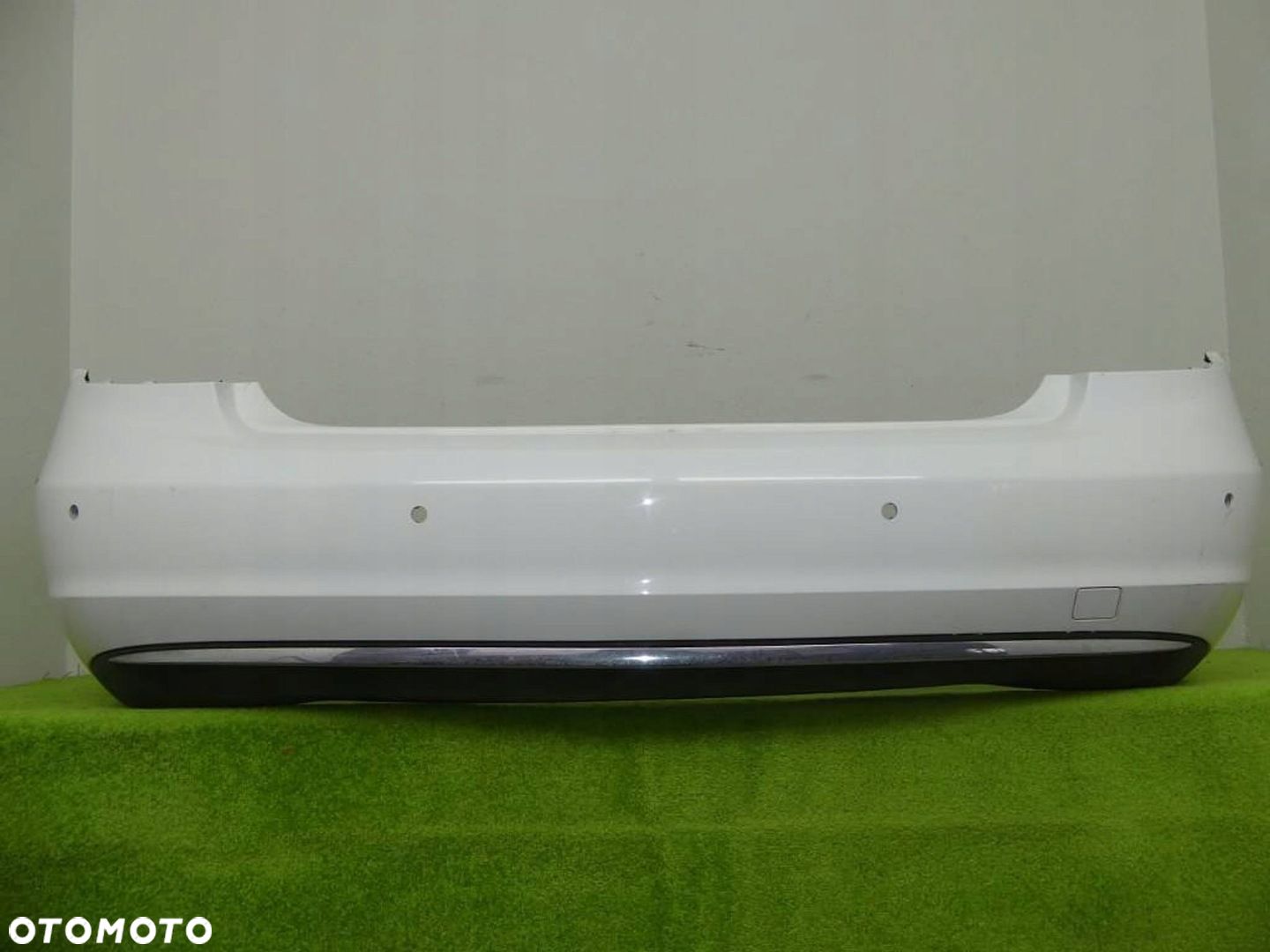 Zderzak tył Tylny Mercedes E W207 Coupe Cabrio Lift 13r- Chrom - 1