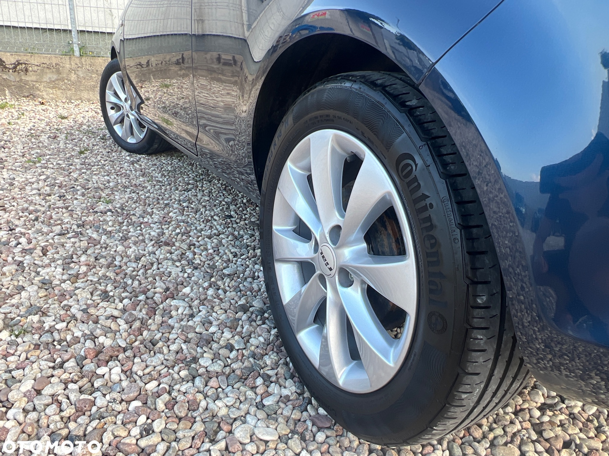 Opel Corsa 1.4 16V 150 Jahre - 10