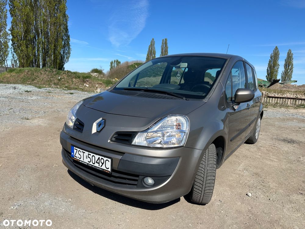 Renault Modus - 1
