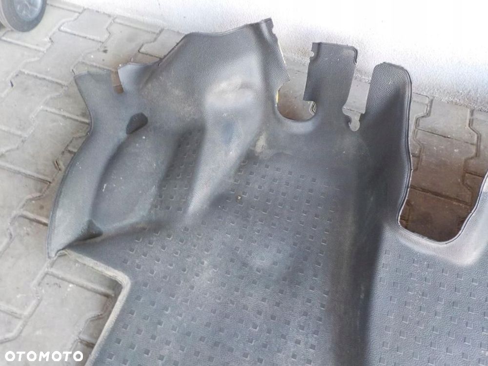 VW T5 WYKŁADZINA PRZÓD PRZEDNIA PODŁOGA GUMA - 3
