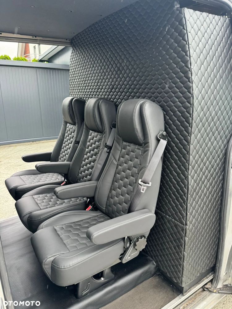 Maxus Deliver 9 - 36