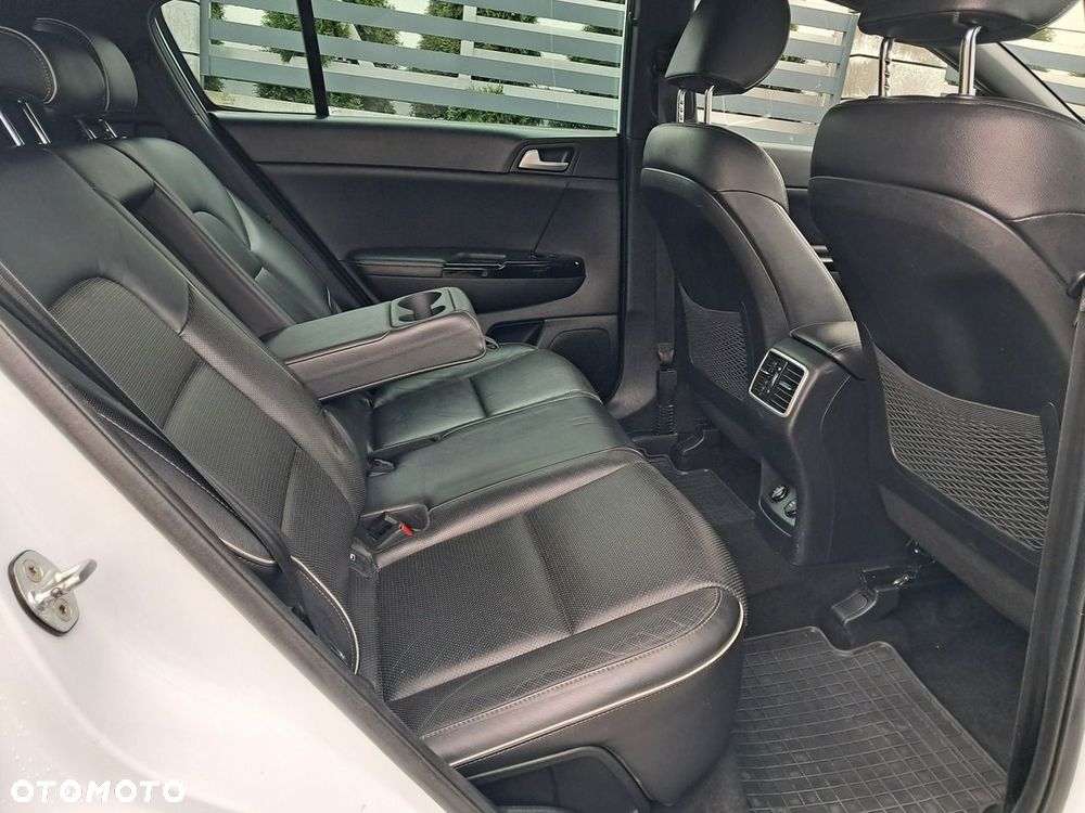 Kia Sportage - 10