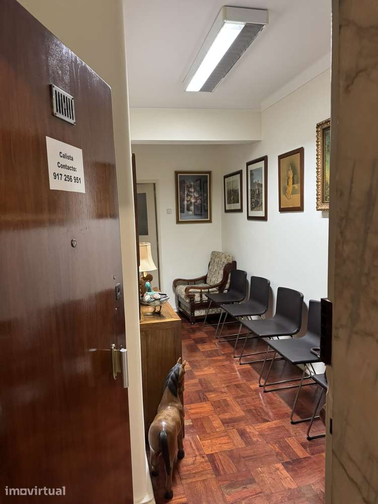 Imóvel Comercial Pronto a Habitar em Arroios - Grande imagem: 3/17