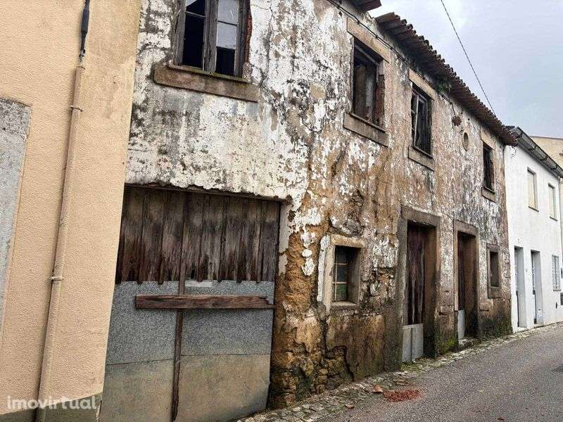 Moradia em Almalaguês, Coimbra - Grande imagem: 2/7