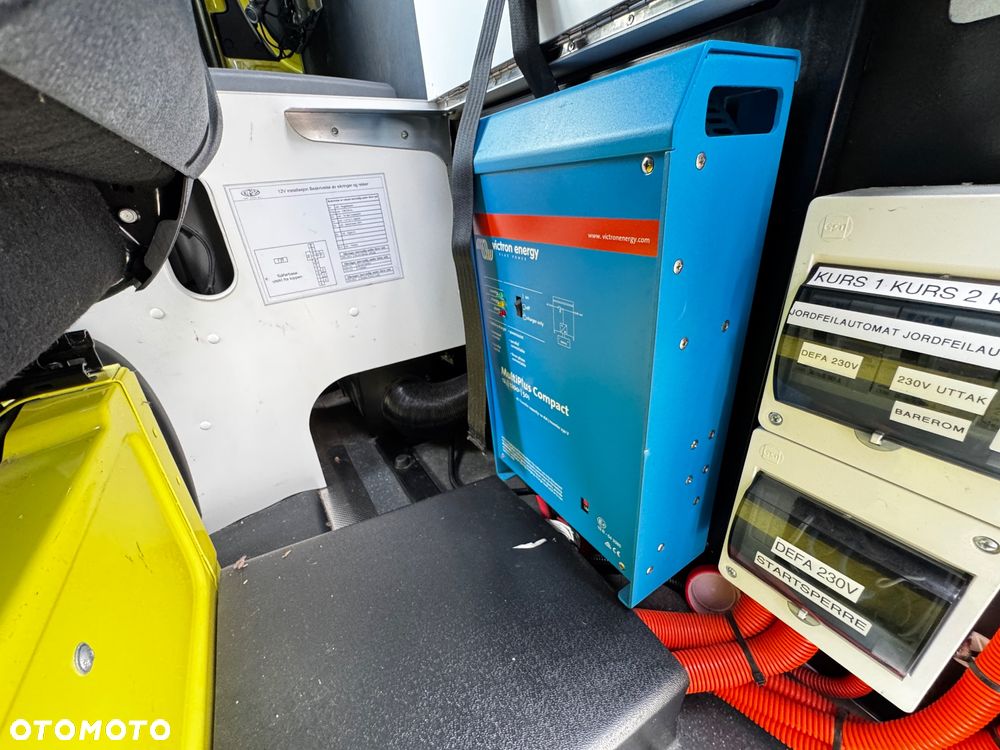 Mercedes-Benz Sprinter - 18