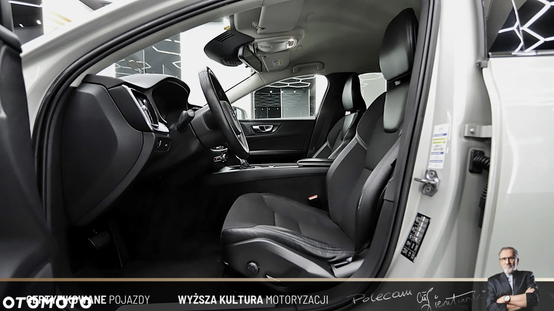 Volvo V60 Cross Country Pro D4 AWD - 15