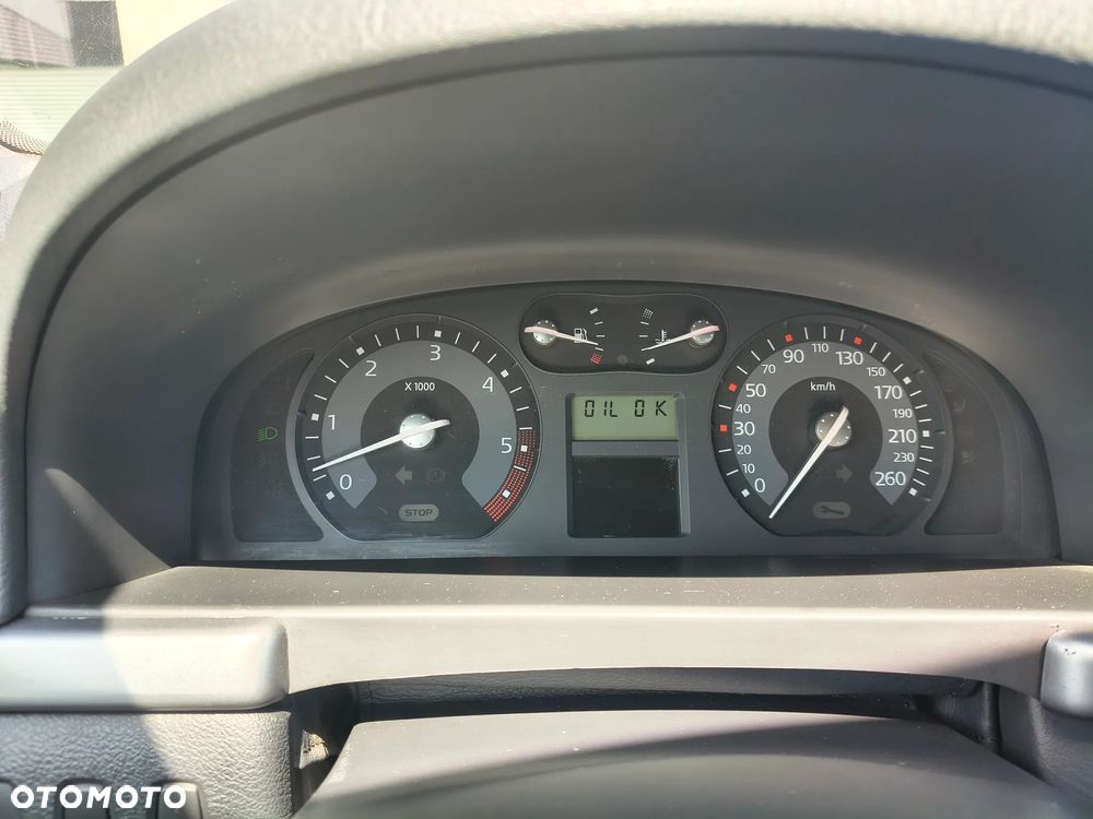 Renault Laguna 2.0 DCi Dynamique - 6