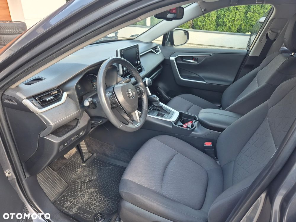Toyota RAV4 - 25