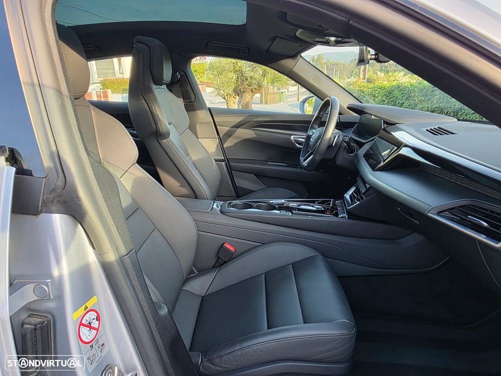 Audi e-tron GT quattro - 24