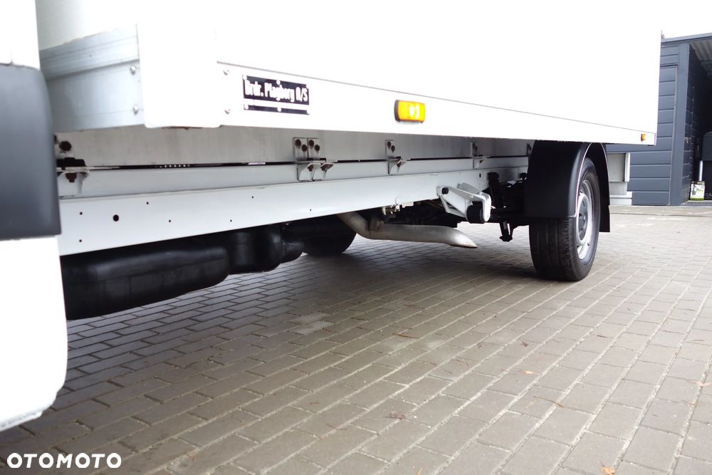 Mercedes-Benz Sprinter 3.0 CDI Automat 190 KM Kontener +Winda  750 kg. - 11