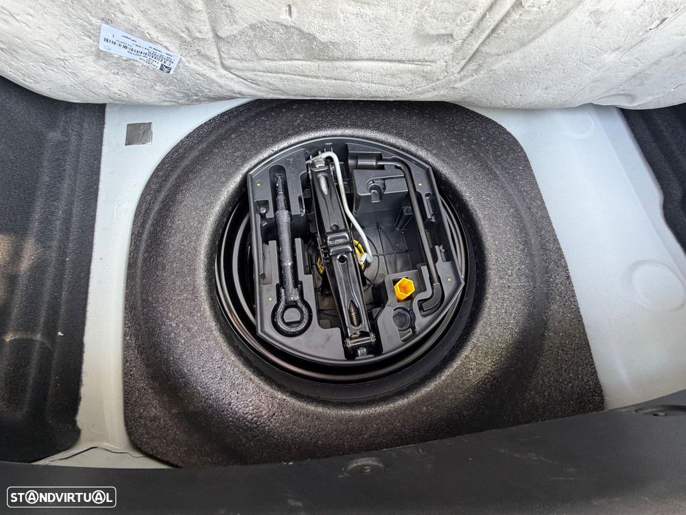 Citroën C3 1.2 PureTech Collection - 18