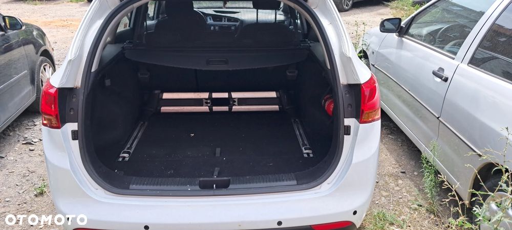 Kia Ceed 1.6 CRDi XL - 11