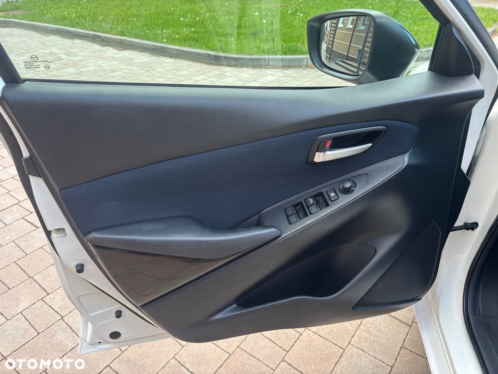 Mazda 2 SKYACTIV-G 90 White Edition - 17