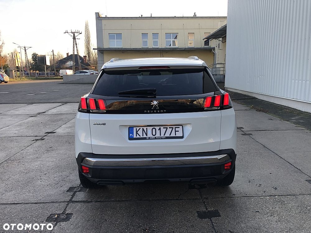 Peugeot 3008 1.2 PureTech Allure S&S - 5