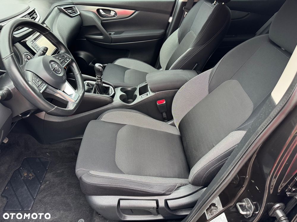 Nissan Qashqai - 10