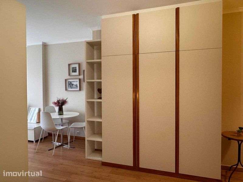 Apartamento T0 em Telheiras (renovado e mobilado) - Grande imagem: 4/11