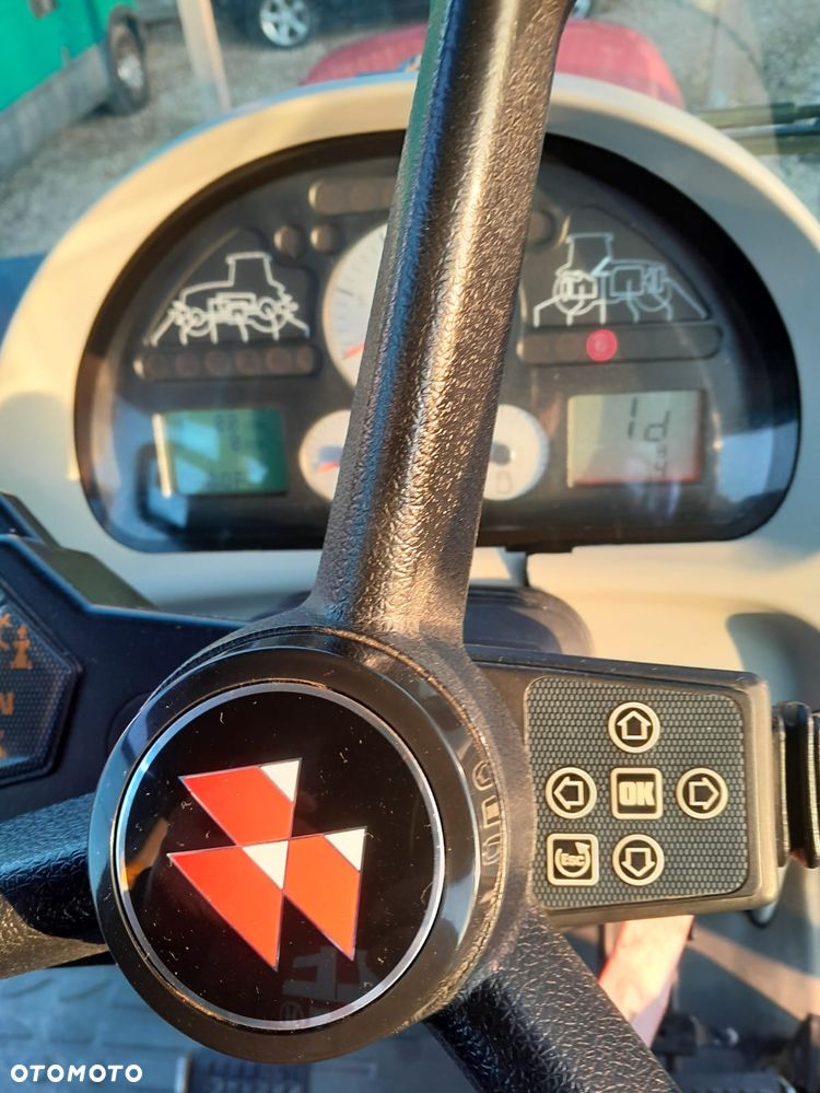 Massey Ferguson 6490 - 12