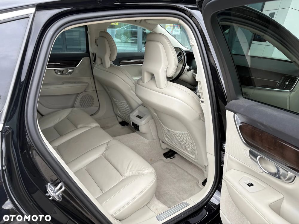 Volvo S90 - 10