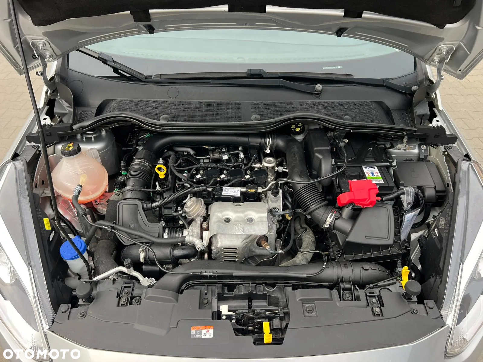 Ford Fiesta 1.0 EcoBoost S&S TITANIUM - 10