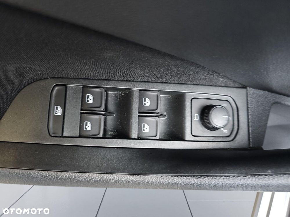 Skoda Scala 1.0 TSI Ambition - 9