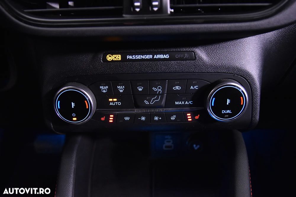 Ford Kuga - 18
