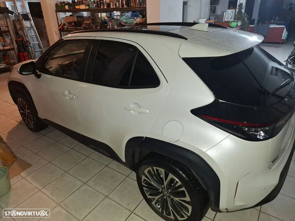 Toyota Yaris Cross 1.5 HDF Luxury - 10