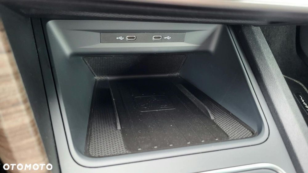 Seat Leon 1.5 eTSI Xcellence DSG - 21