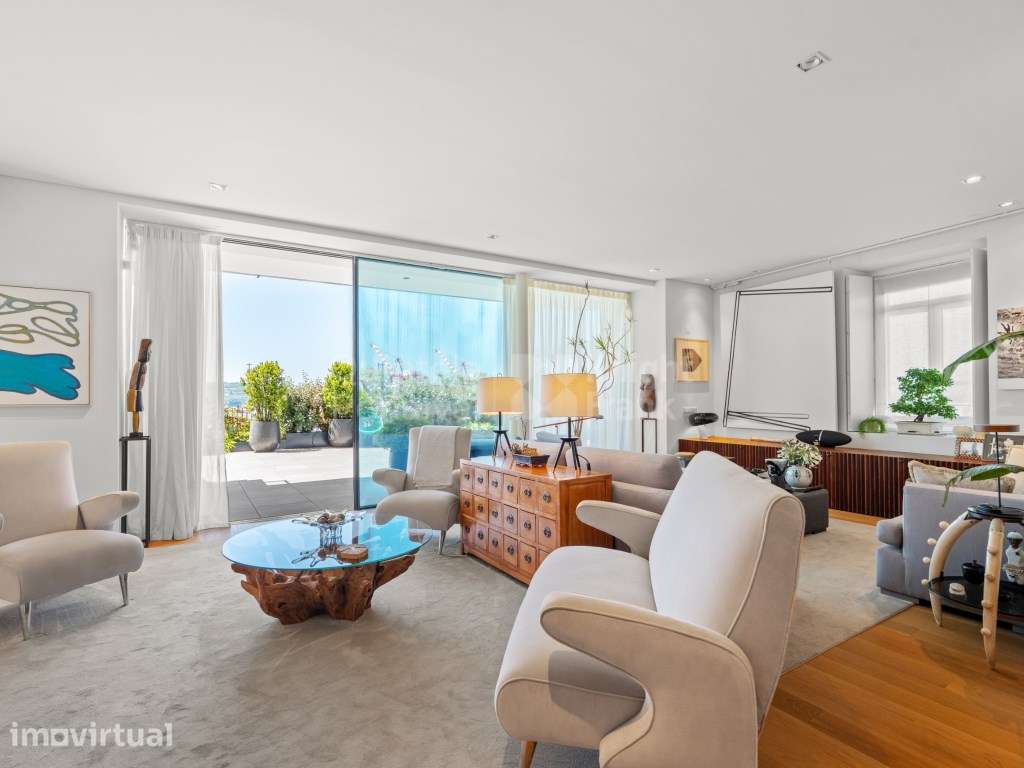 Apartamento T4, transformado em T3+1, na Estrela, Lisboa - Grande imagem: 3/36