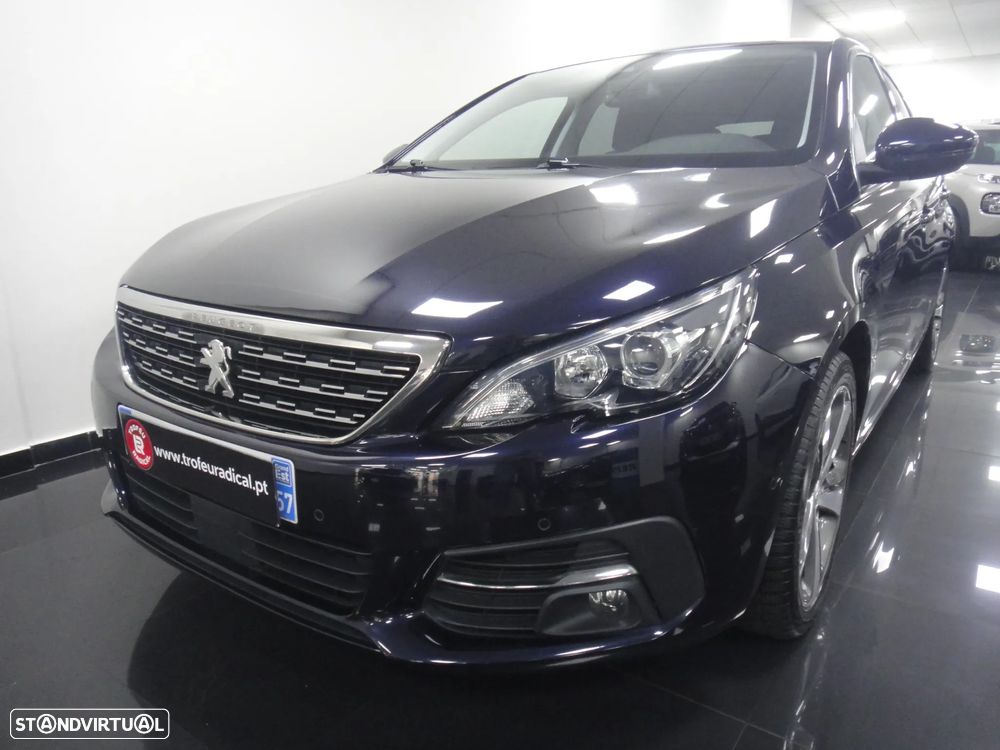 Peugeot 308 PureTech 130 GPF EAT8 Stop & Start Tech Edition - 27