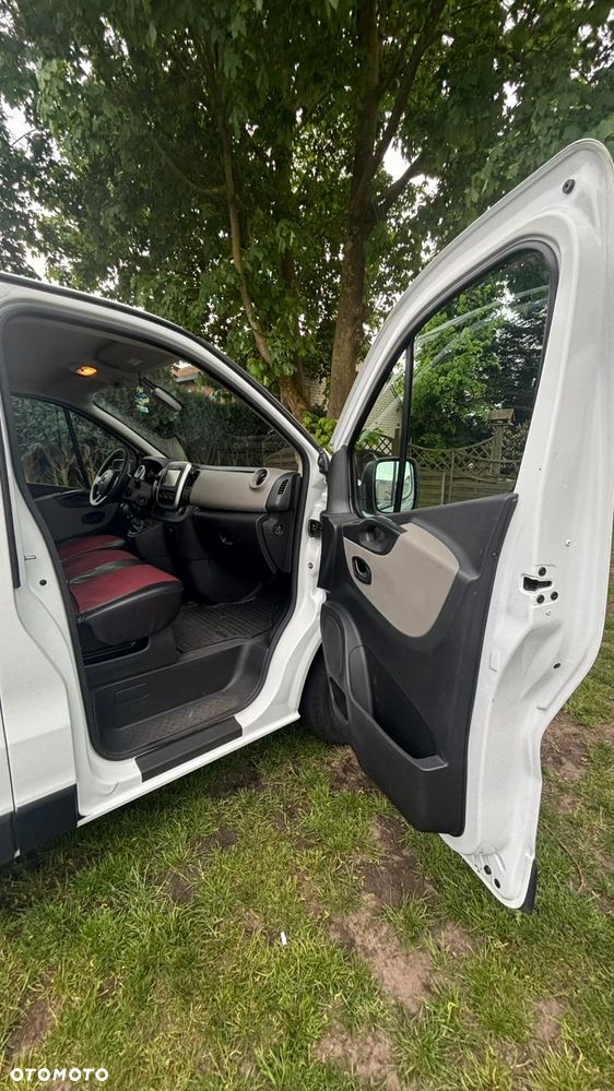 Renault Trafic - 10