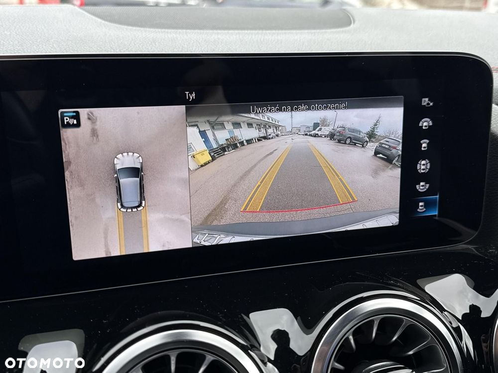 Mercedes-Benz EQA - 25