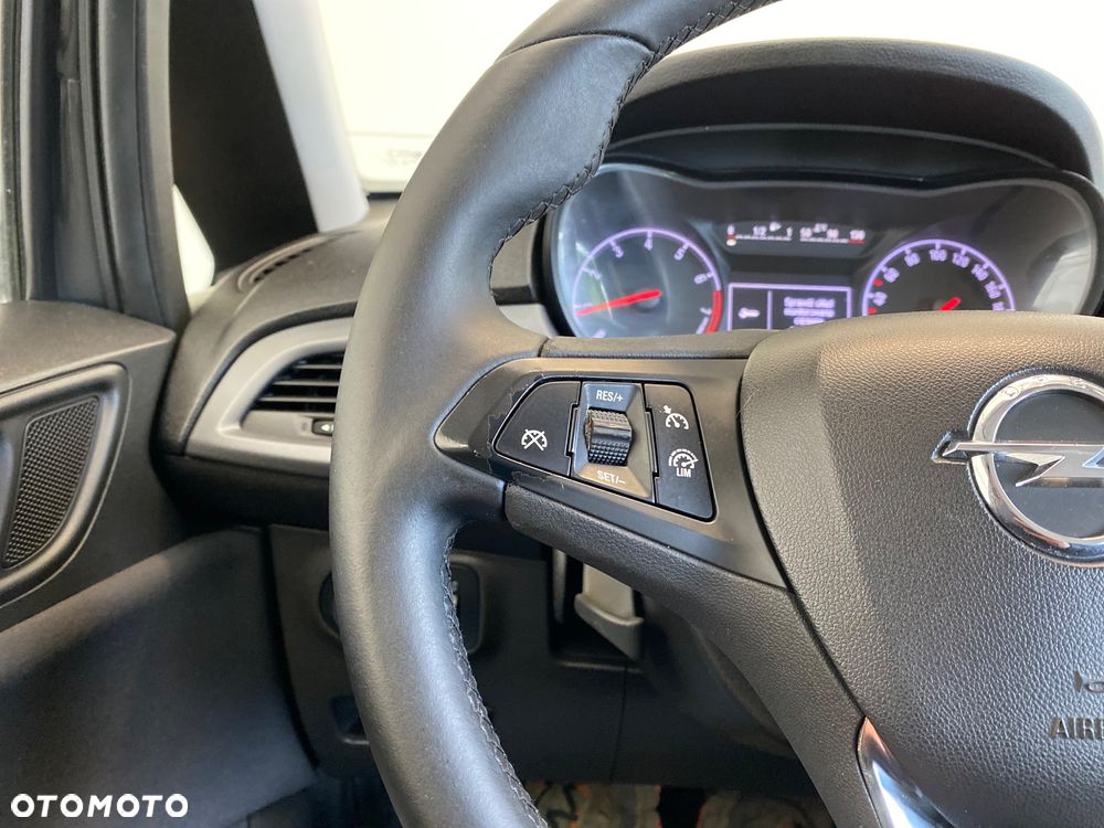 Opel Corsa 1.4 Active - 23