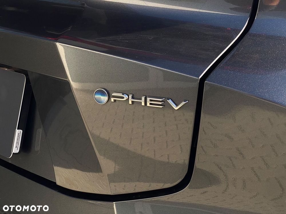 Toyota C-HR 2.0 PHEV Dynamic Force Executive - 37