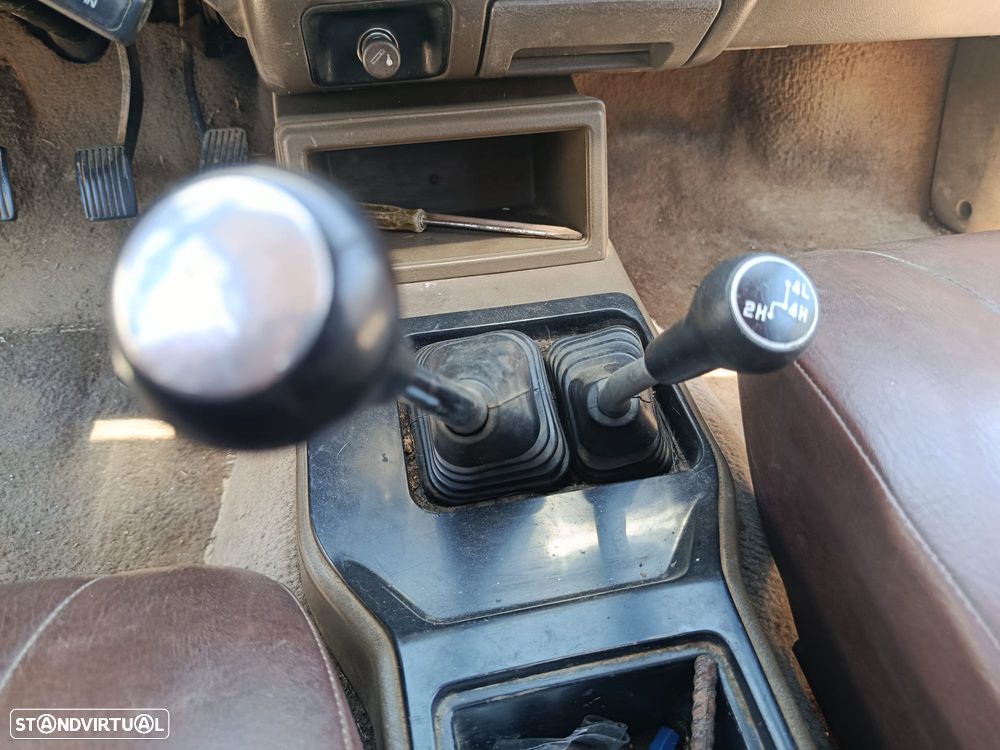 Mitsubishi L200 2.5 TD GLX CD - 26