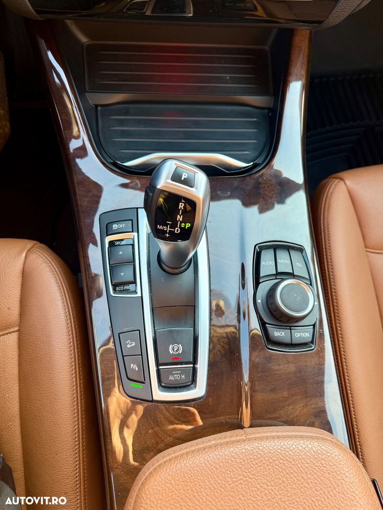 BMW X3 xDrive28i Sport-Aut. xLine - 16