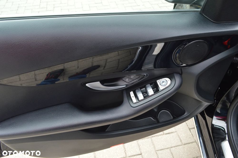 Mercedes-Benz Klasa C 160 9G-TRONIC - 24