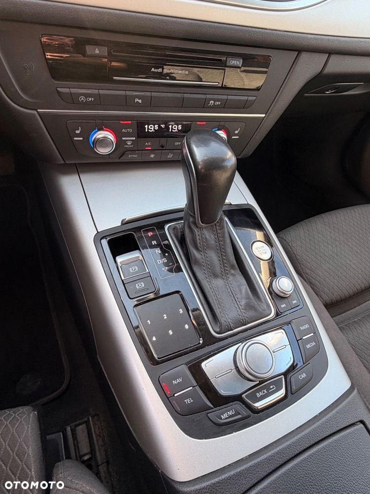 Audi A6 Avant 2.0 TDI Ultra S tronic - 12